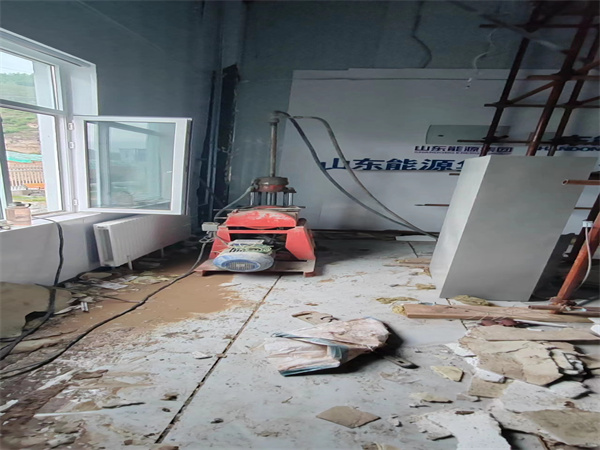 洛南地基基础下沉墙体裂缝加固注浆顶升施工